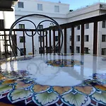 International نابولي