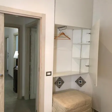 International Bed & Breakfast Neapol