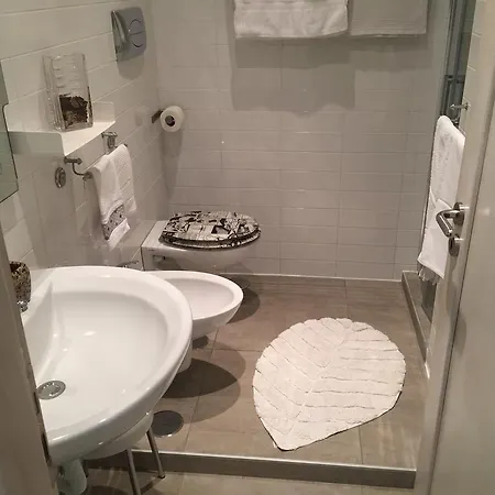 International 4* Napoli