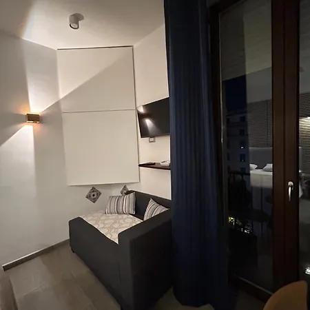 International 4* Napoli