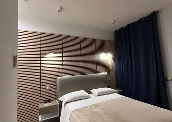 International Oda ve Kahvaltı 4*