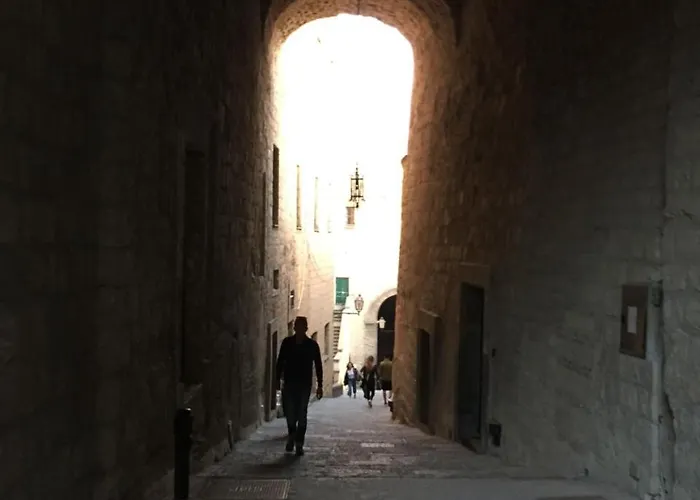 International Napoli